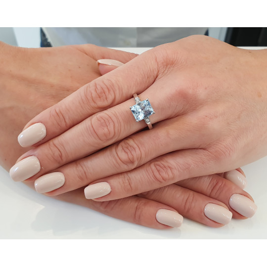 SREBRNY PIERŚCIONEK NATURALNY SKY BLUE TOPAZ